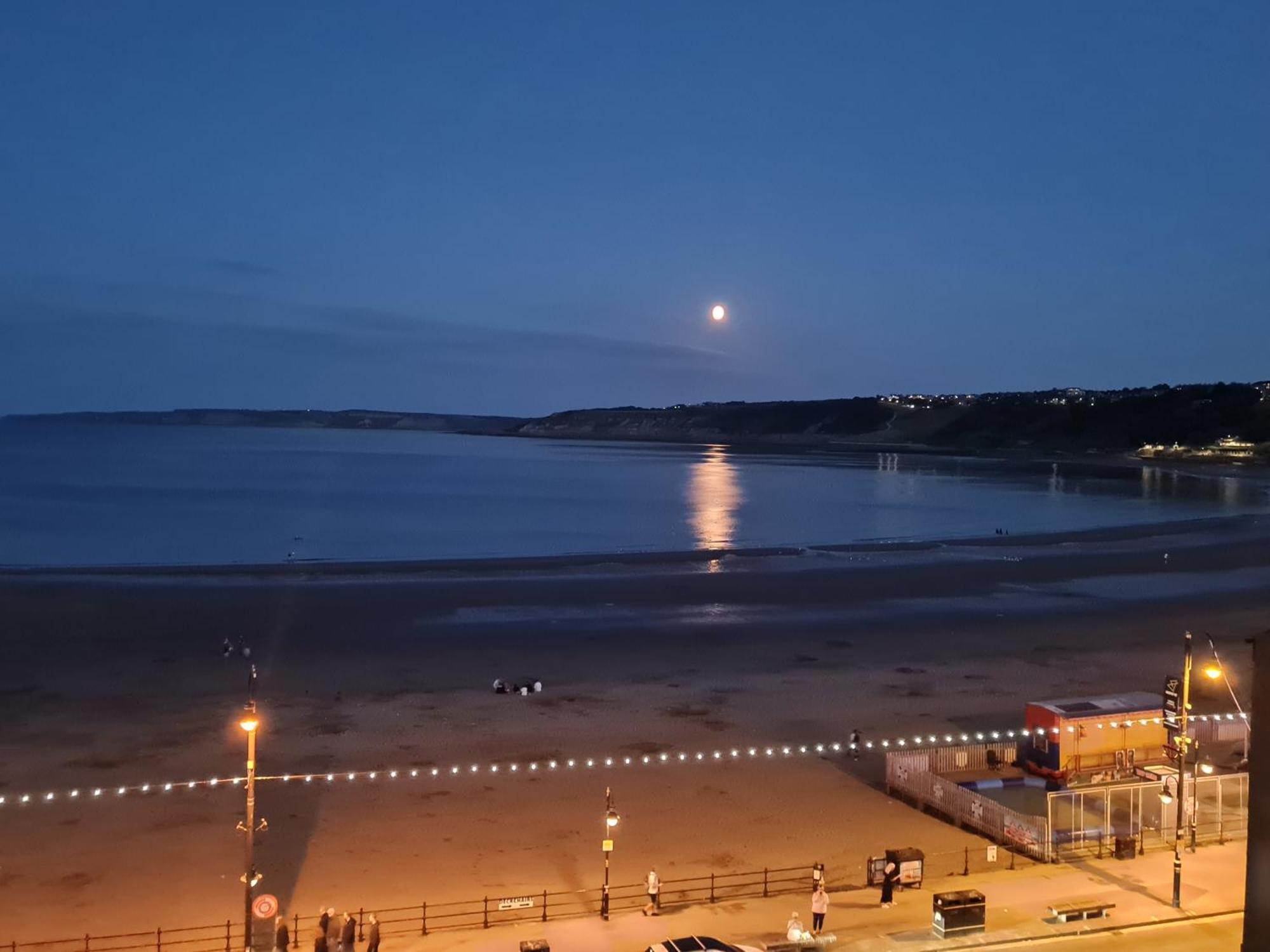 Yorkshire Rose - 2 Bed Apartment Sleeps 6 Scarborough Exterior photo